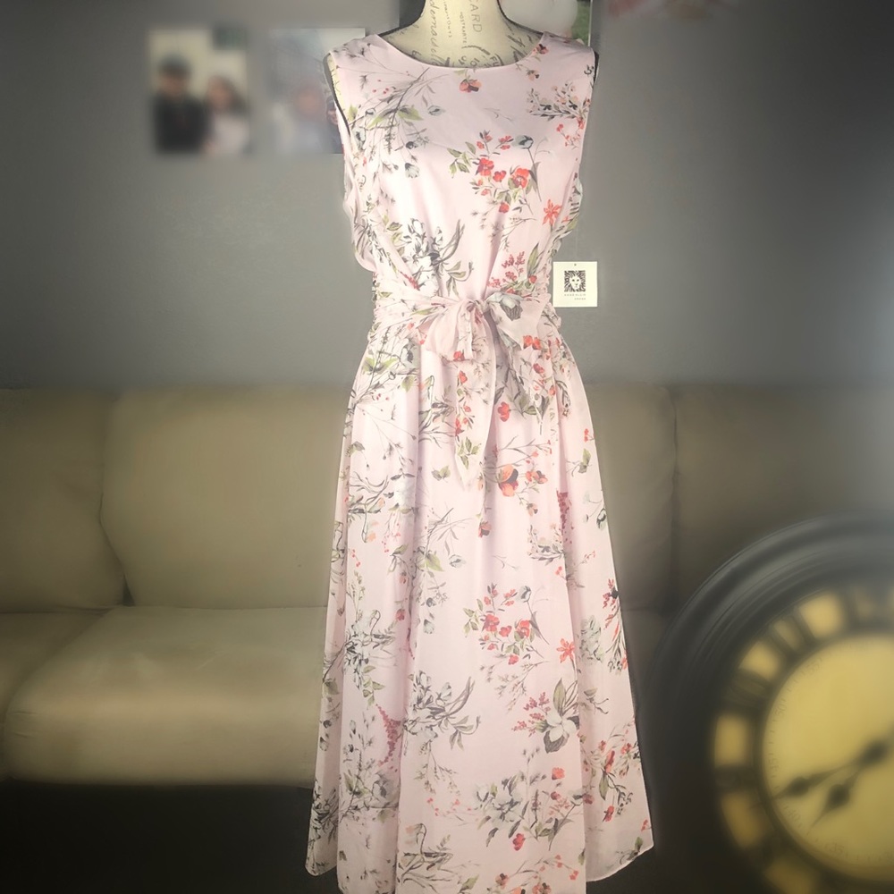 ‼️MOVING SALE‼️ Floral Print Chiffon Maxi Dress